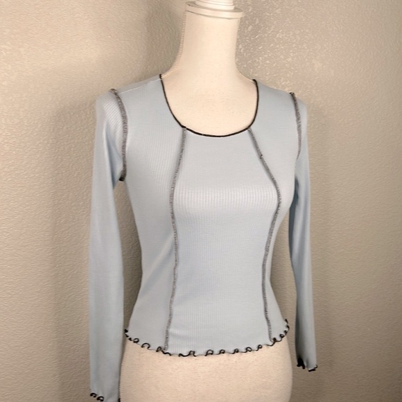 Full Tilt Light Blue Ribbed 90's Y2K Lettuce Hem Long Sleeve Top Size Medium - Picture 2 of 5